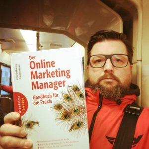 Online Marketing Manager 02